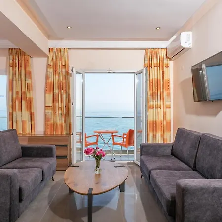 Hotel Corfu Maris Benitses  Esterno foto