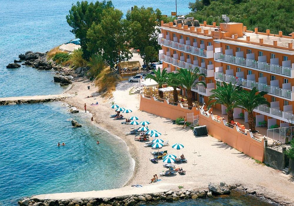 Hotel Corfu Maris